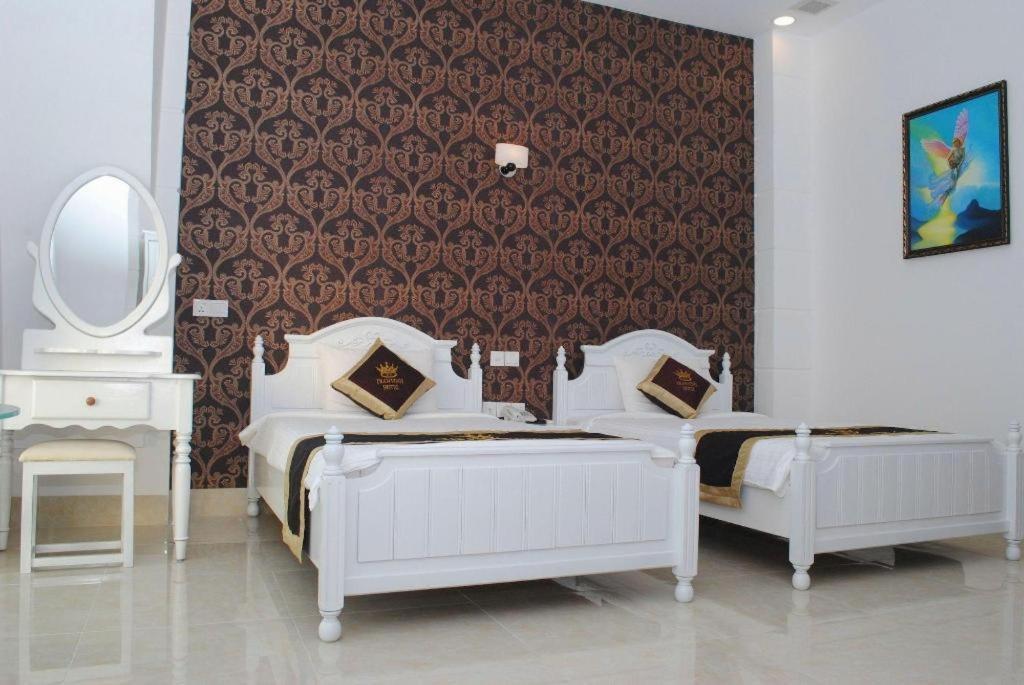Tran Vinh Hotel Bac Lieu Exterior photo