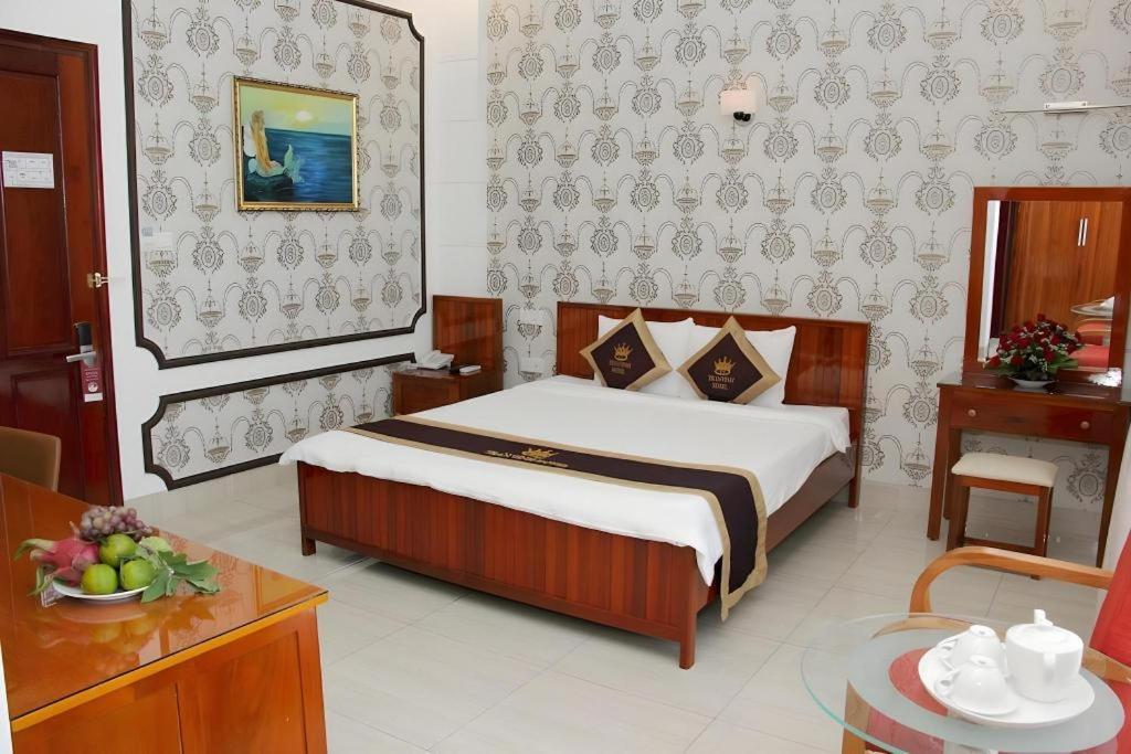 Tran Vinh Hotel Bac Lieu Exterior photo